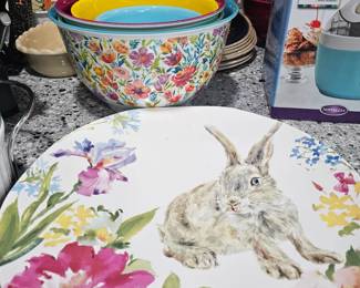 Colorful dishes