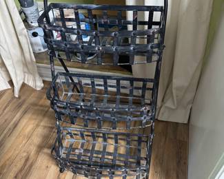 Tiered Wire Band Stand