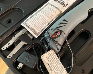 Electric knife perfect for slicing your roast beef or ham