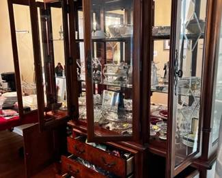 China Cabinet hutch