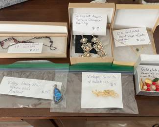 Vintage Jewelry