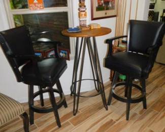 High Top Table With 2 Bar Stools