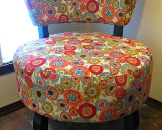 Upholstered Accent Chair with Retro Look