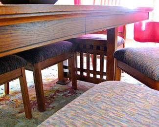 Bassett Mission Style Rectangular Trestle Table with Bow Tie Inlay W/ 6 Chairs 