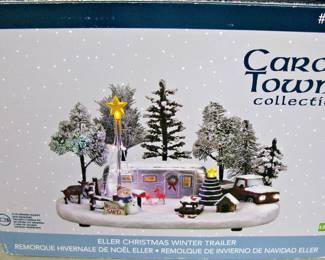 Carole Towne Christmas Holiday Camper Lighted Musical Village Scene W/Box
