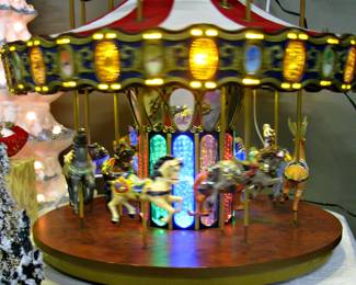 MR. Christmas Gold Label Anniversary Carousel Electric Musical Absolutely Beautiful W/Box 