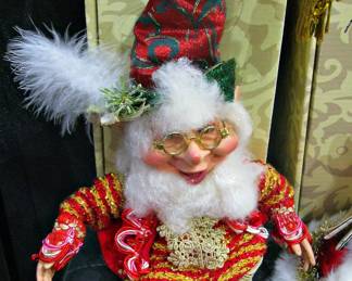 Mark Roberts Christmas Elf with Box