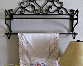Wrought Iron Scroll Wall Mount with Tea Towel Bar