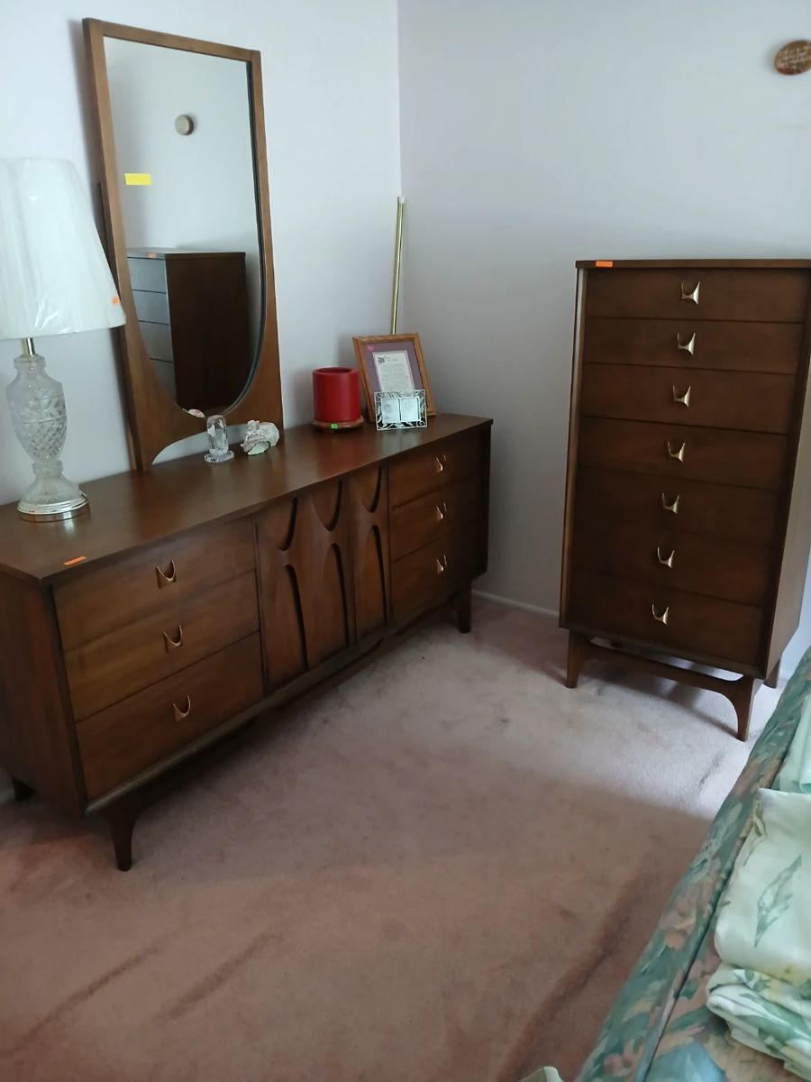 Mid-Century Modern Broyhill Brasilia rare lingerie chest and dresser with mirror