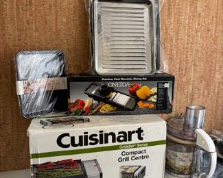 Oneida Stainless Mandolin Slicing Set
Cuisinart Griddler Series Compact Grill Centro