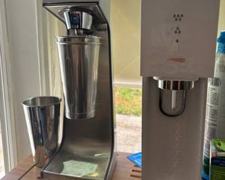 Hamilton Beach Scovil 3 Speed Milkshake Blender, SodaStream Soda Maker