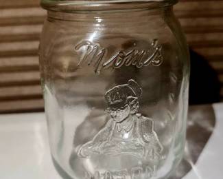 Pint mom's mason jar