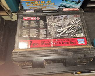 Craftsman 137 piece tool set