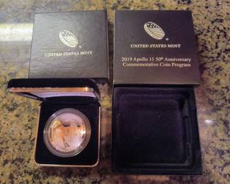 2019 Apollo commemorative coin