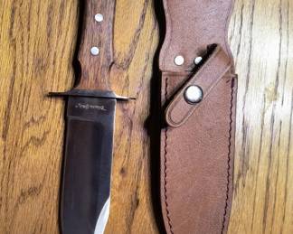 Blackie Collins signature Bowie knife