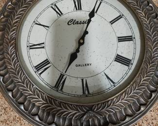 Classic Gallery Clock