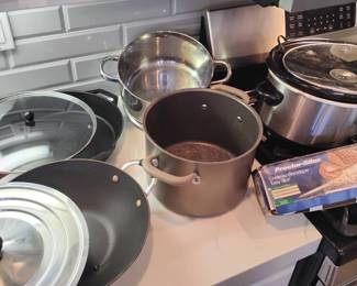 EM138Pots And Pans