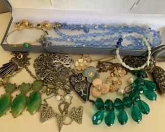 EM157Blues And Greens Jewelry Mystery Lot