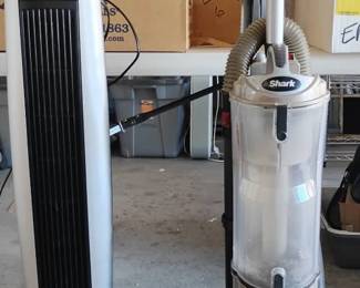 EM165Shark Vacuum Lasko Fan