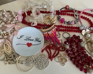 EM155Love Jewelry Mystery Lot