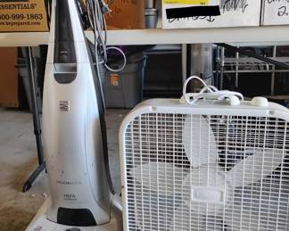 EM166Kenmore Vacuum Lasko Box Fan