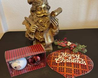 Assorted Christmas and holiday decor