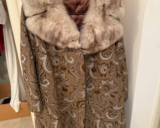 Very Vintage - Amazing condition ladies coat