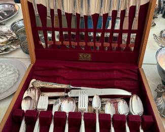silverware set