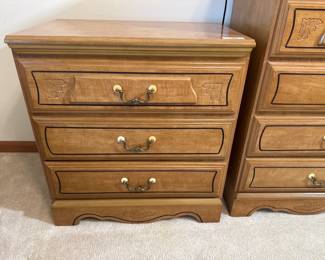 3 Drawer Dresser (1 of 6)