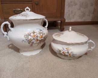 Vesta Chamber Pots (Lot of 2)