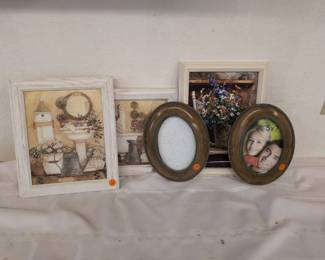 Framed Wall Art & Photo Frames