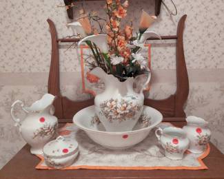 Vesta Wash Basin & Pitcher Set with Floral Motif