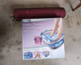HoMedics Foot Spa & Yoga Mat