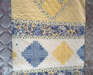 Yellow & Blue Log Cabin Floral Quilt