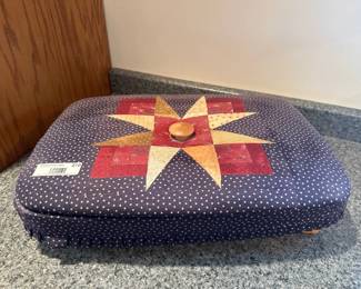 Longaberger Basket with Quilted Lid & Organizer Insert