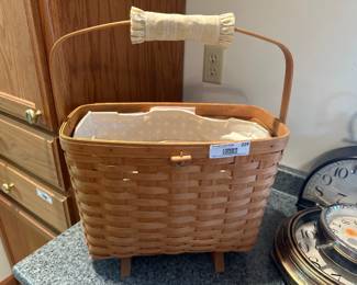 Longaberger Basket with handle, feet & liner