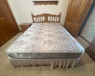 Full Size Bed Frame (1 of 6 pieces)