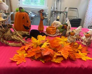 Halloween Decor Assortment