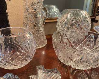 Crystal & cut glass
