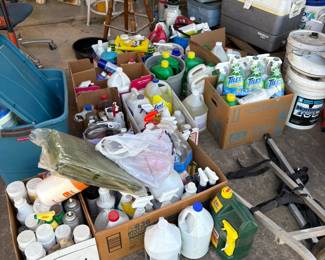 cleaning supplies
