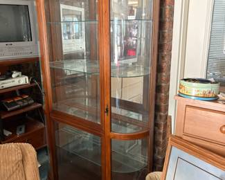 display cabinet--your quilts would look beautiful here