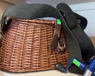 Fishing basket