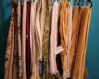 Many nice table cloths and curtains
