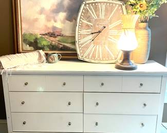 White 8 drawer dresser