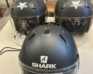 (Barn) motorcycle helmuts