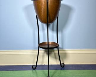 Copper Ice Bucket On Stand | On a scroll footed stand
Dimensions: h. 30 x dia. 14 in