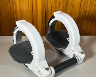 Freerider Skatecycle By Brooklyn Workshop | Self-propelled, hubless skate with two 9 inch polyurethane wheels connected by a double-jointed axis
Dimensions: h. 9 x w. 6.5 x l. 28.5 in