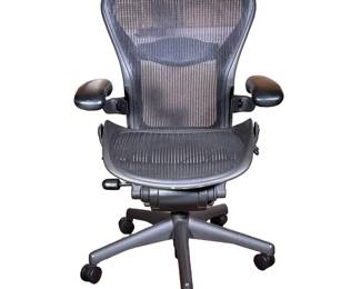 Herman Miller Aeron Chair | Size B. Featuring adjustable armrests, adjustable tilt tension, adjustable height, back and forward tilts, and lumbar support
- h. 40 x w. 25 x d. 26 in