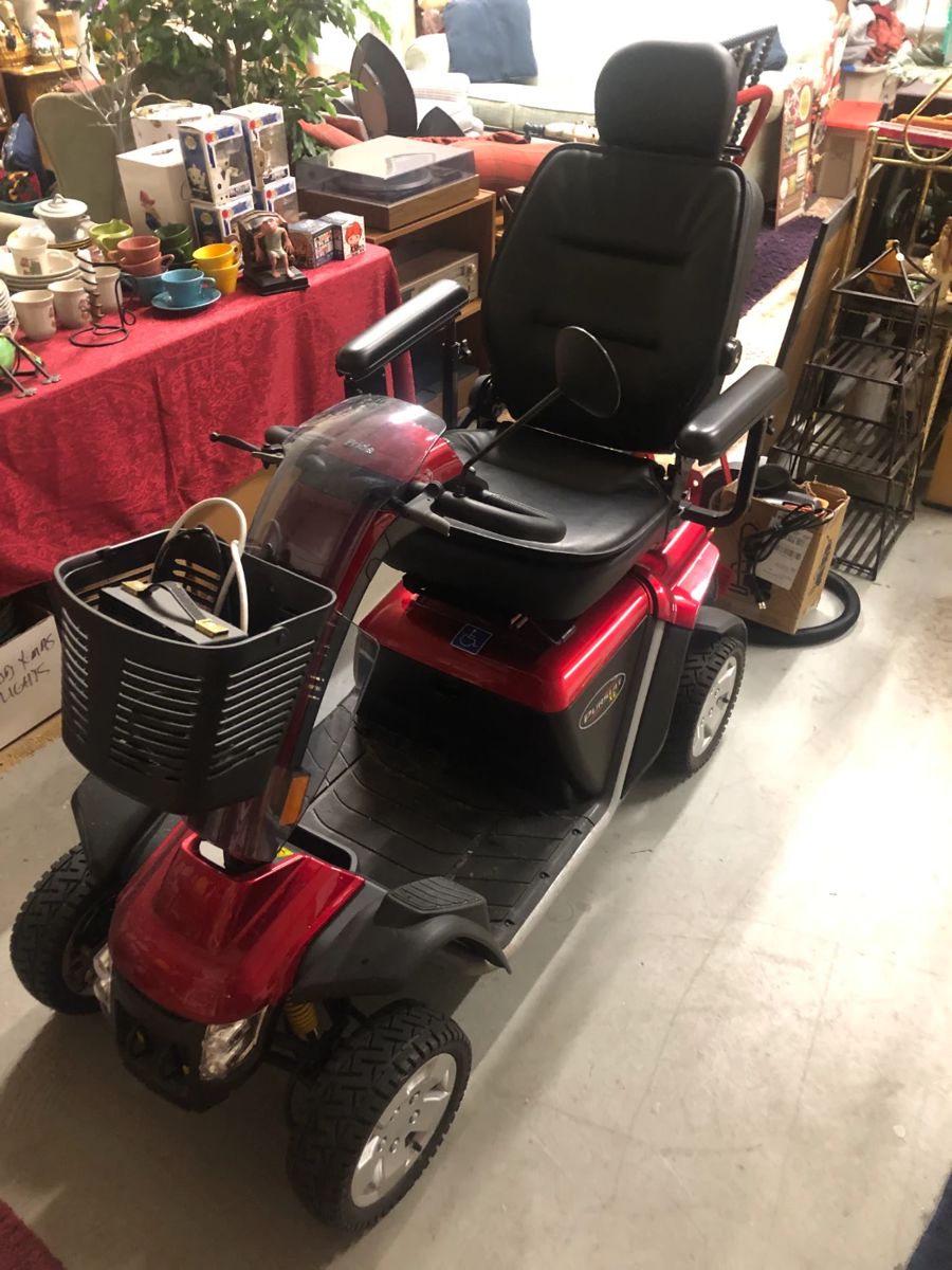 Pride Pursuit XL scooter