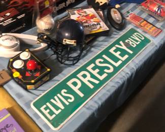 Elvis sign